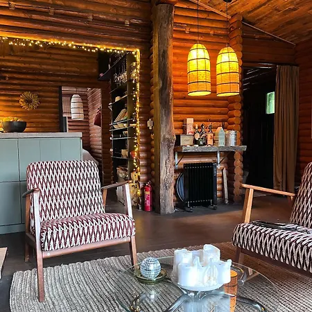 The Woods With Hottub & Airco La-Roche-en-Ardenne