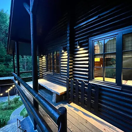 The Woods With Hottub & Airco La-Roche-en-Ardenne