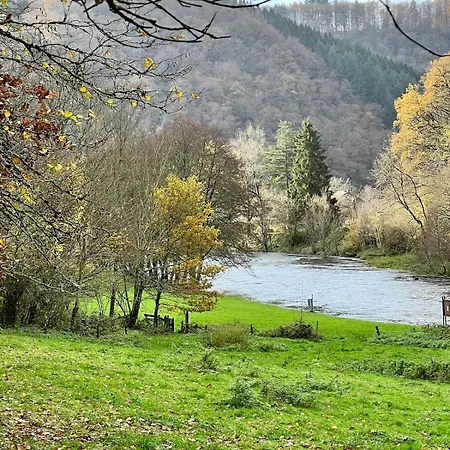 The Woods With Hottub & Airco * La-Roche-en-Ardenne