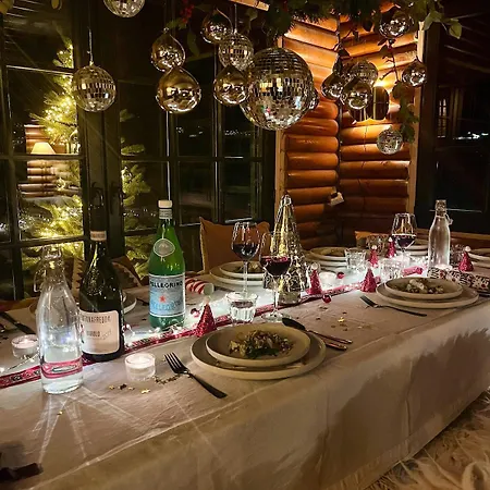 The Woods With Hottub & Airco Chalet La-Roche-en-Ardenne