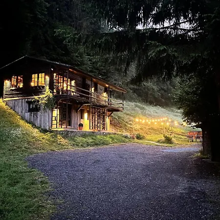 The Woods With Hottub & Airco Chalet La-Roche-en-Ardenne