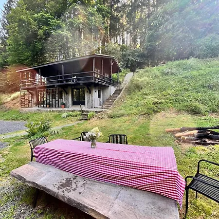 The Woods With Hottub & Airco La-Roche-en-Ardenne